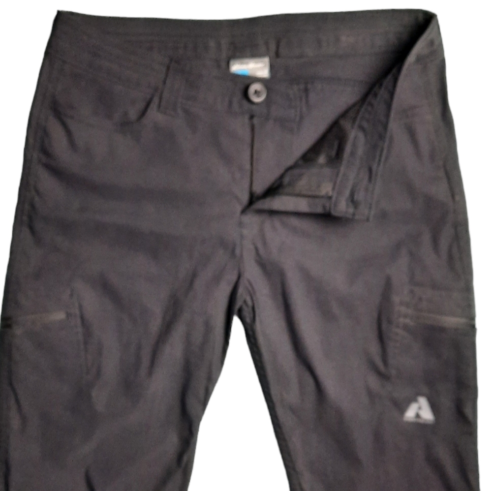 Eddie Bauer First Ascent Black Adventure Crop Pant SZ 2 - Picture 7 of 14